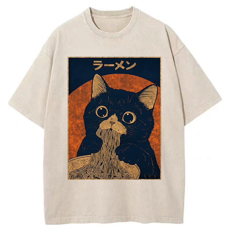 Unisex Retro Black Cat Eats Delicious Ramen Washed T-Shirt
