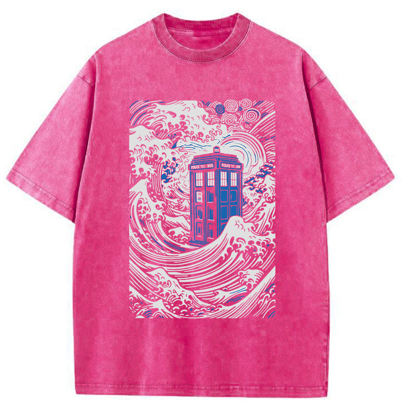 The Great Wave Off Tardis Washed T-Shirt