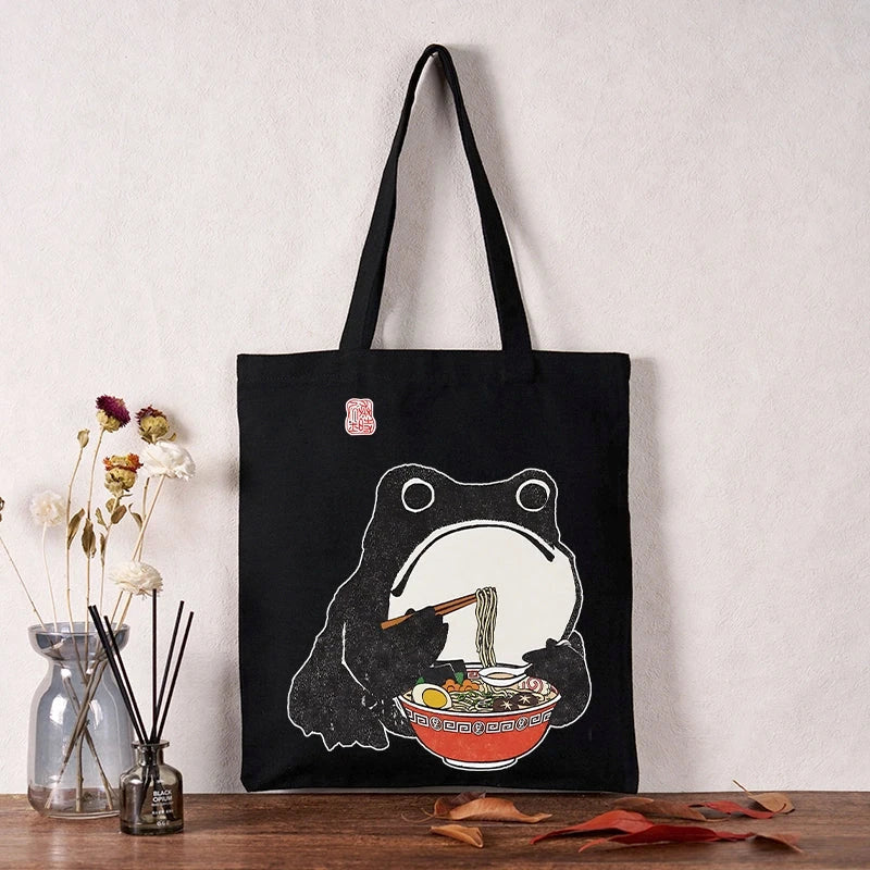 Funny Frog Eating Ramen Tote Bag