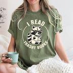I Read Trashy Books Unisex Washed T-shirt