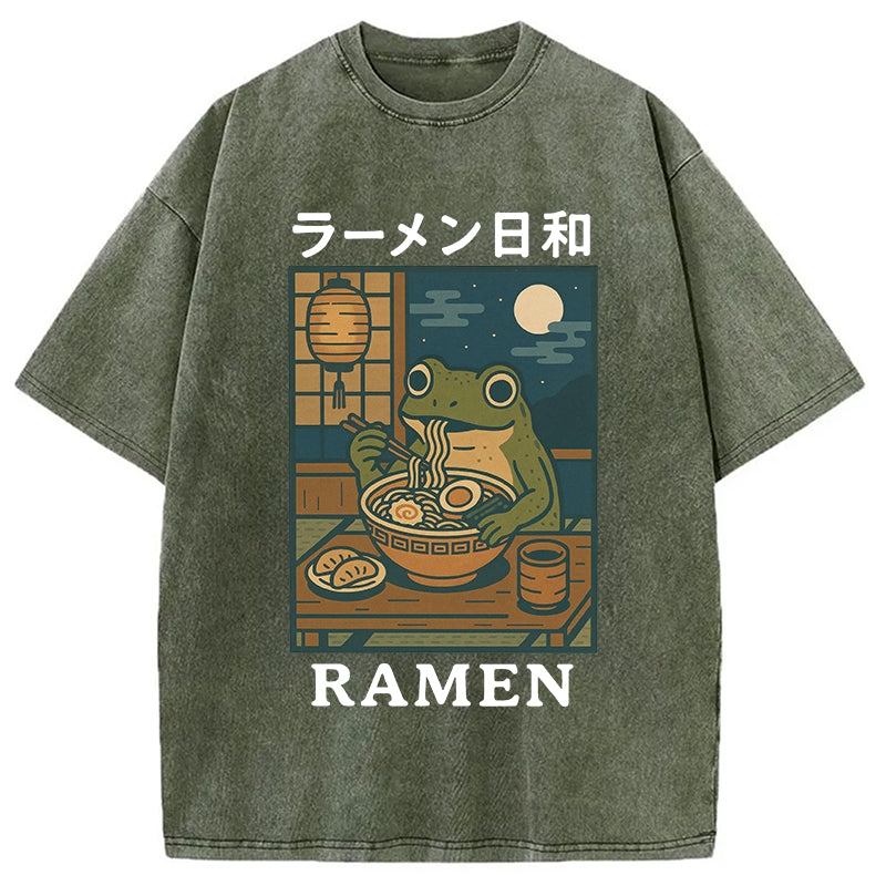 Japanese Frog Eating Ramen Washed T-Shirt