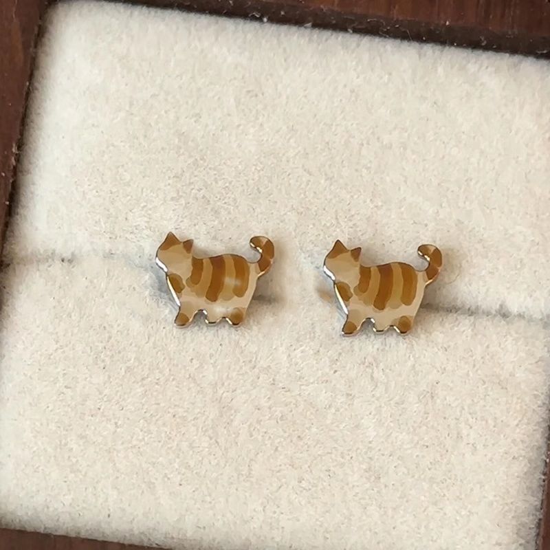 Cat earrings