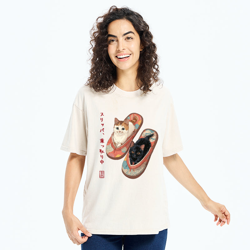 Unisex Slipper Kitties Washed T-Shirt