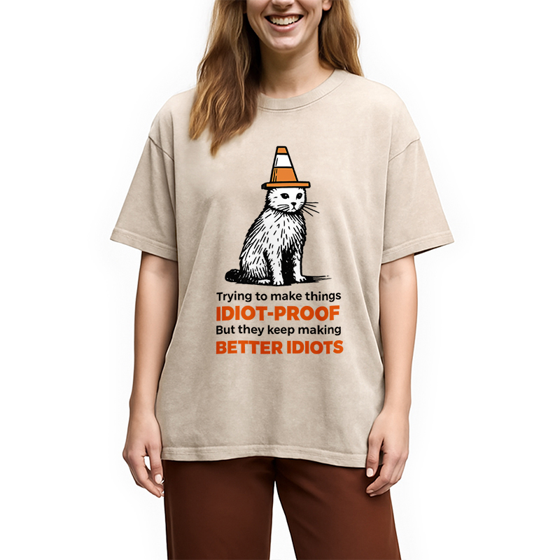 Stupid Cat Washed T-Shirt