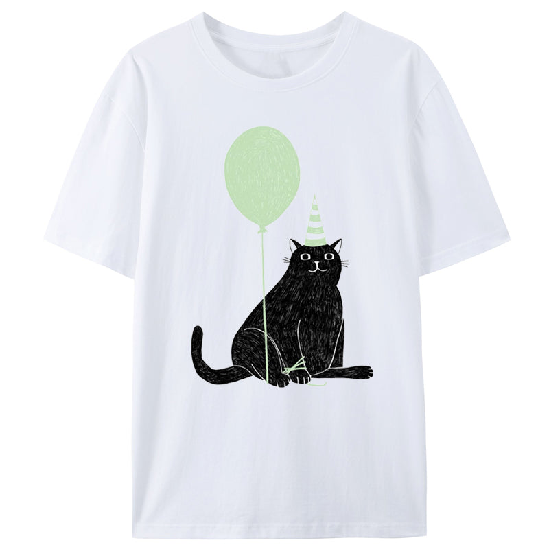 Black Cat And Balloon Classic T-Shirt