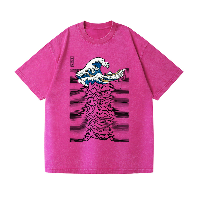 The Great Wave off Kanagawa Ukiyoe Vintage Wash Japanese Design T-Shirt